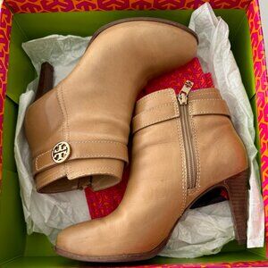 Tory Burch “Bristol” 85mm Bootie – Size 7.5